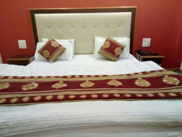 Stayapart - Hotel Bagsu Sarovar Dharamshala Eksteriør billede